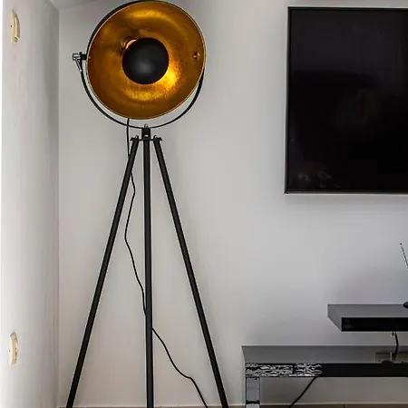 Beachfront * ツリクヴェニツァ