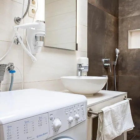 Beachfront Apartment Crikvenica